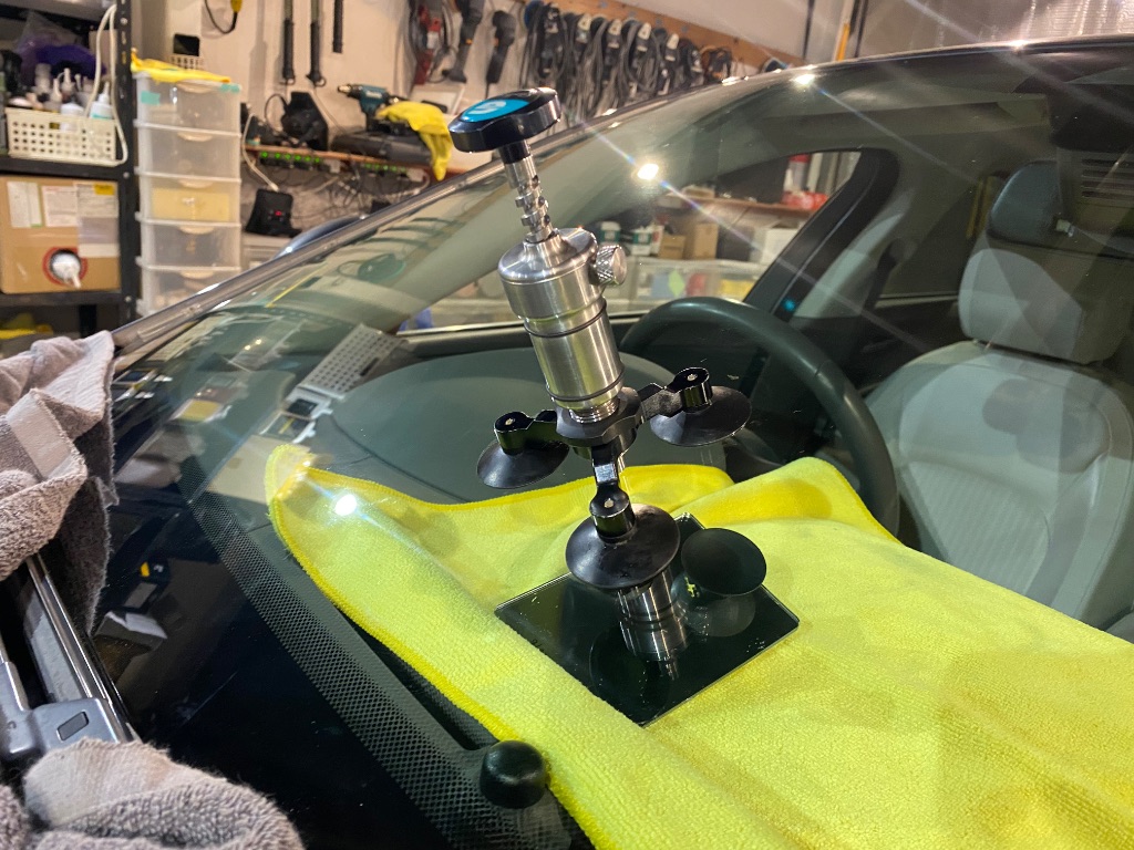 専用機材でのリペア作業