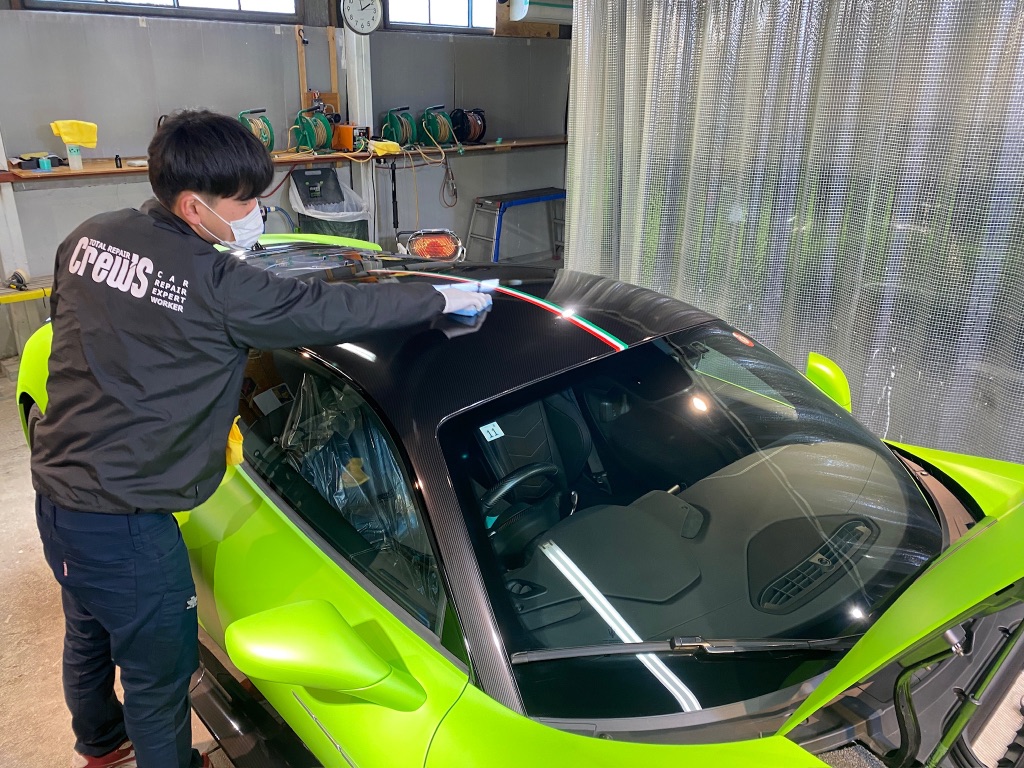 ランボルギーニ施工作業
