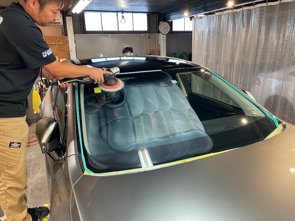 ポリッシャー磨き作業